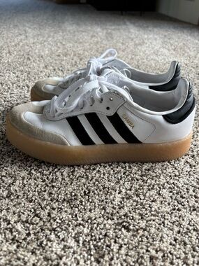 Adidas White Black Samba Sneakers with Gum Sole Women’s Size 6